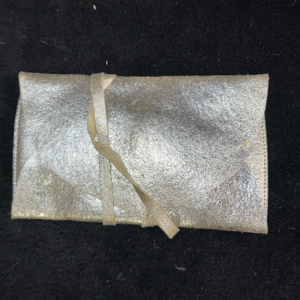 Women’s silver metallic cork clutch